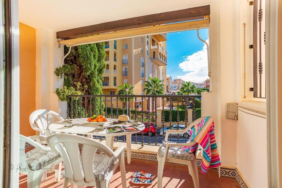 Apartamento Aldea Del Mar Torrevieja Esterno foto