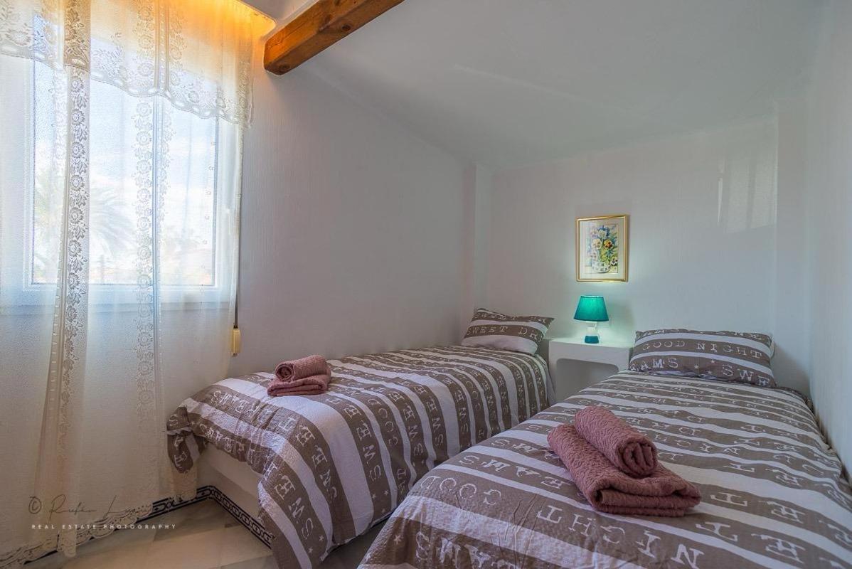 Apartamento Aldea Del Mar Torrevieja Esterno foto